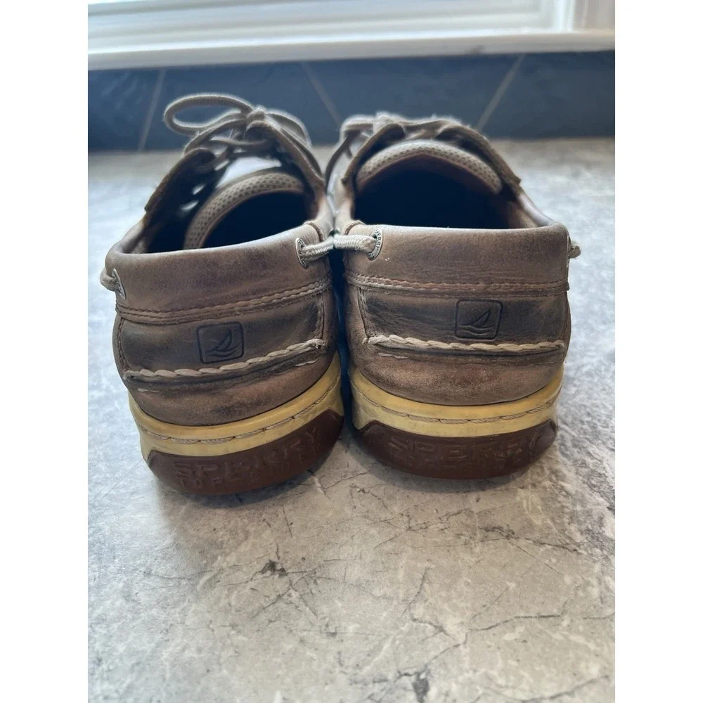Sperry Top-Sider pre owned